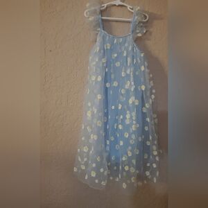 Daisy flowy flutter sleeved light blue dress size girls 8/9 US size 3XL China